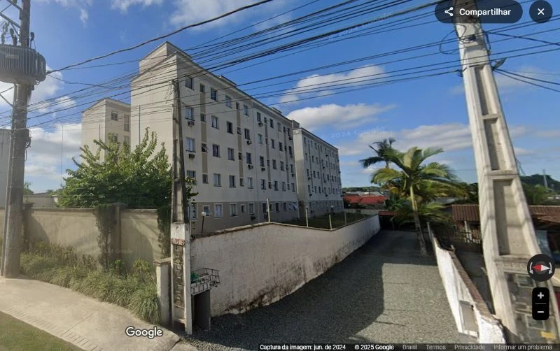 Apartamento em Joinville/SC em Joinville - Santa Catarina