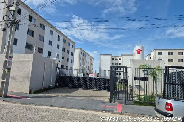 Apartamento com 2 Quartos em Fortaleza/CE em Fortaleza - Ceará