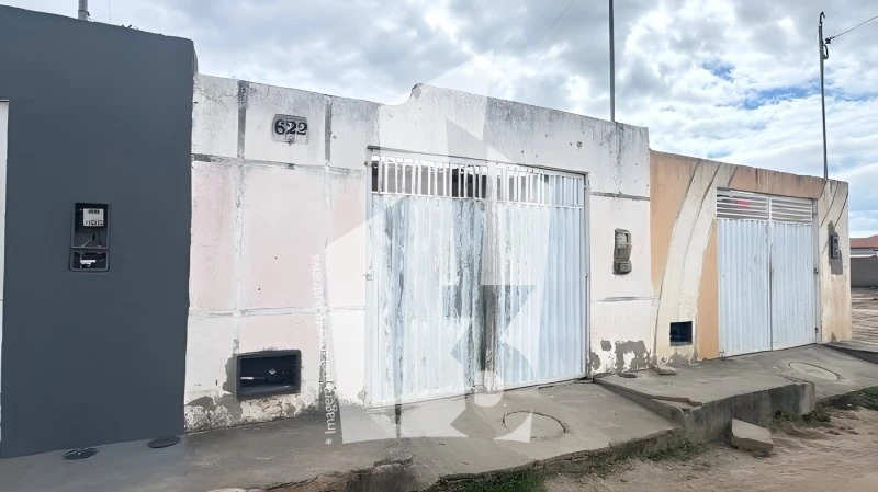 Casa com 2 Quartos em Iaçu/BA em Iaçu - Bahia