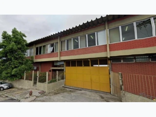 Prédio Comercial comercial/industrial em Califórnia, Nova Iguaçu em Nova Iguaçu - Rio de Janeiro