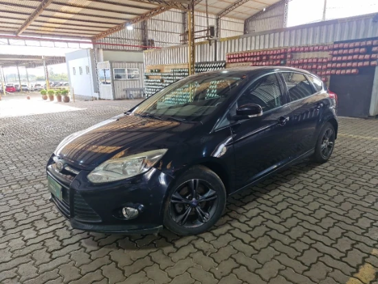 Ford Focus S AT 1.6 Automático 2013 em Nova Santa Rita - Rio Grande do Sul