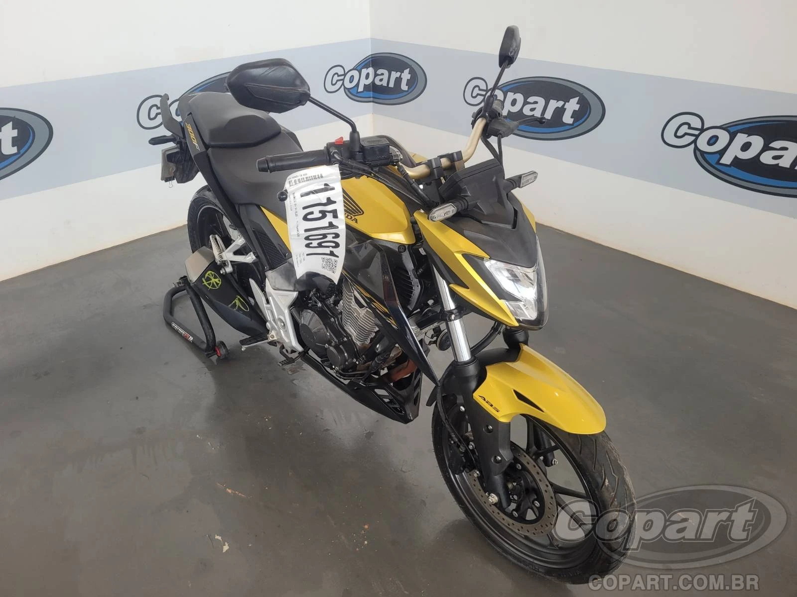 Honda CB 300F Twister ABS 2024 296cc em Eusébio - Ceará