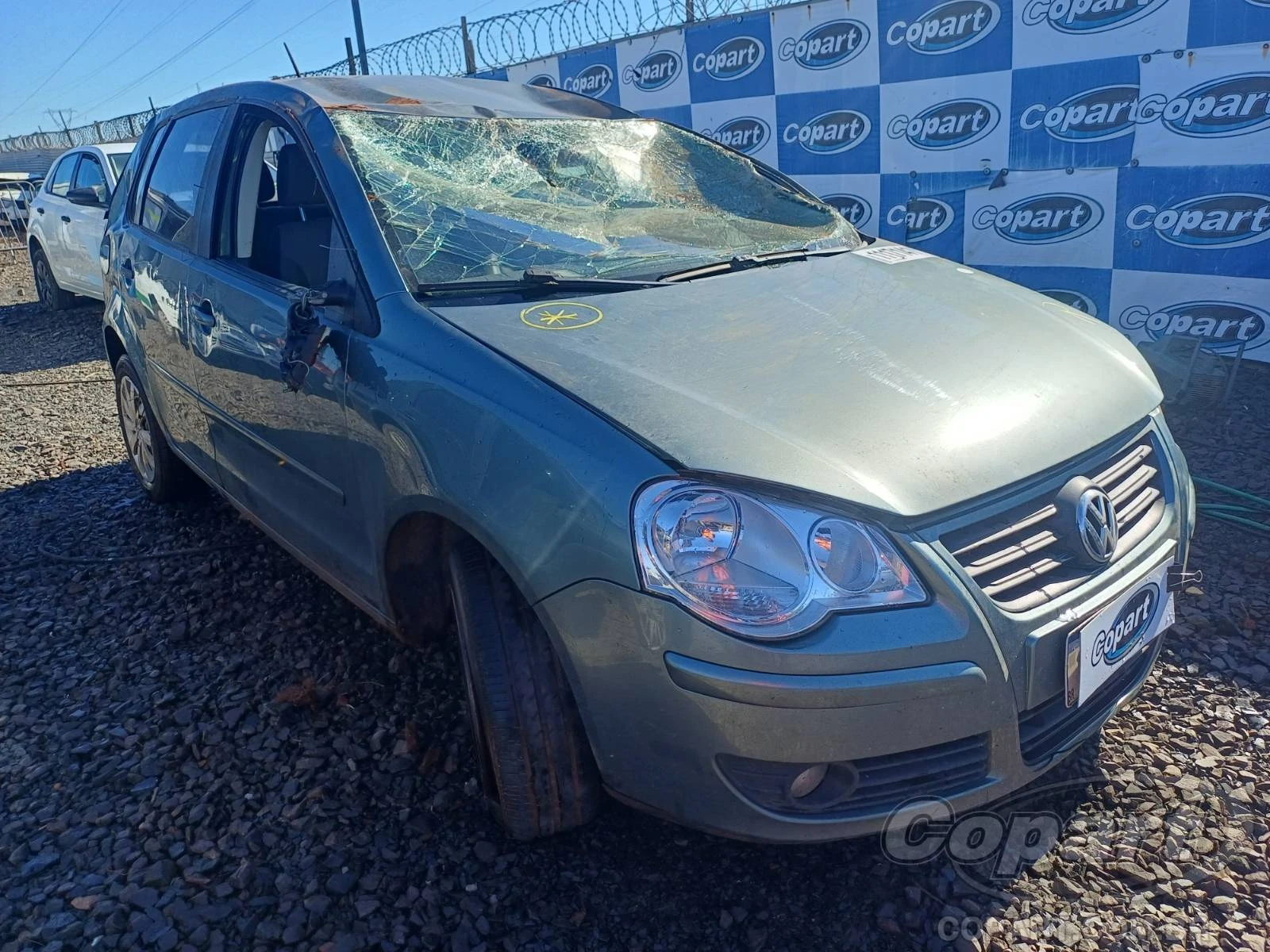 Volkswagen Polo 1.6 Total Flex 2011 em Canoas - Rio Grande do Sul