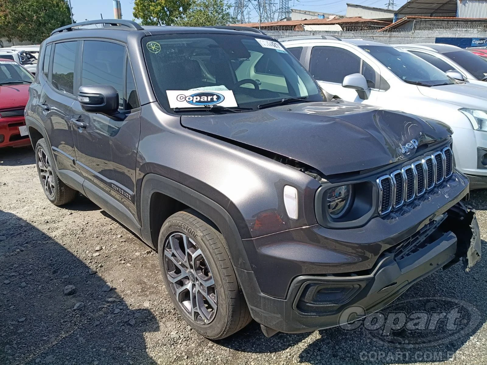 Jeep Renegade Longitude 2023 1.3 Turbo Automático em Osasco - São Paulo