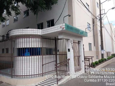 Apartamento com 2º pavimento em Curitiba/PR em Curitiba - Paraná