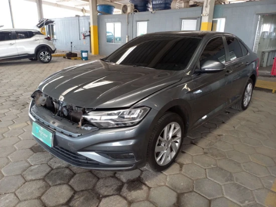 Volkswagen Jetta CL AF 2020 Automático Gas/Álcool em Tijucas - Santa Catarina