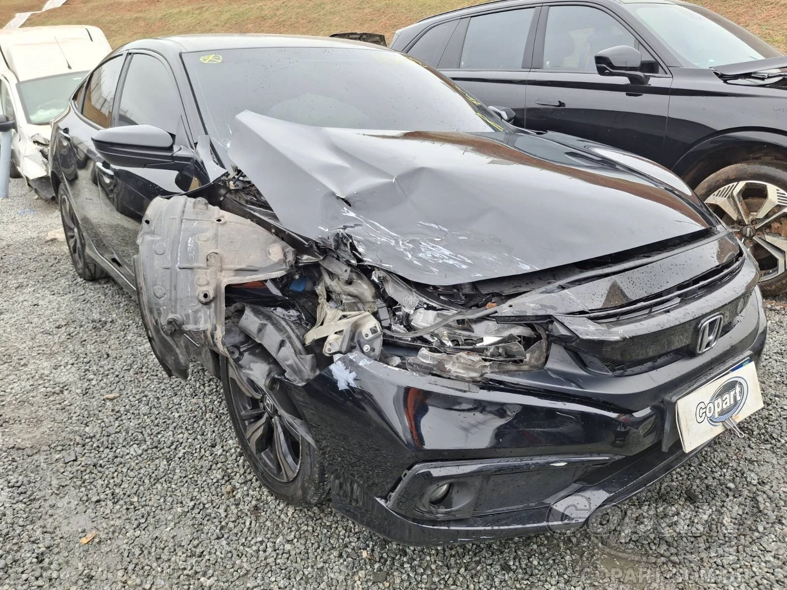 Honda Civic Sport 2020 2.0 i-VTEC Automático com Dano Frontal em Itaquaquecetuba - São Paulo