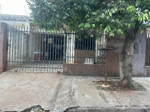 Casa com 2 Quartos em Sarandi/PR em Sarandi - Paraná