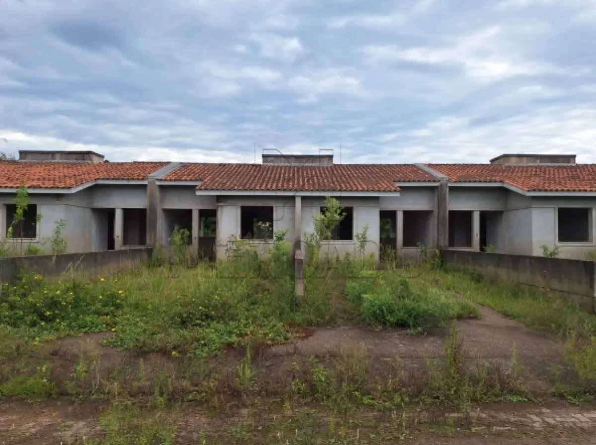Casa com 2 Dormitórios em Esteio/RS em Esteio - Rio Grande do Sul