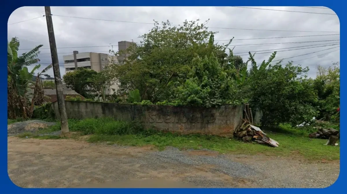 Terreno no Guanabara em Joinville/SC em Joinville - Santa Catarina