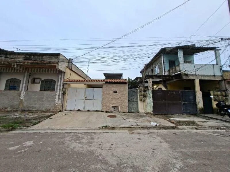 Casa com 3 Qtos em São Gonçalo/RJ em São Gonçalo - Rio de Janeiro