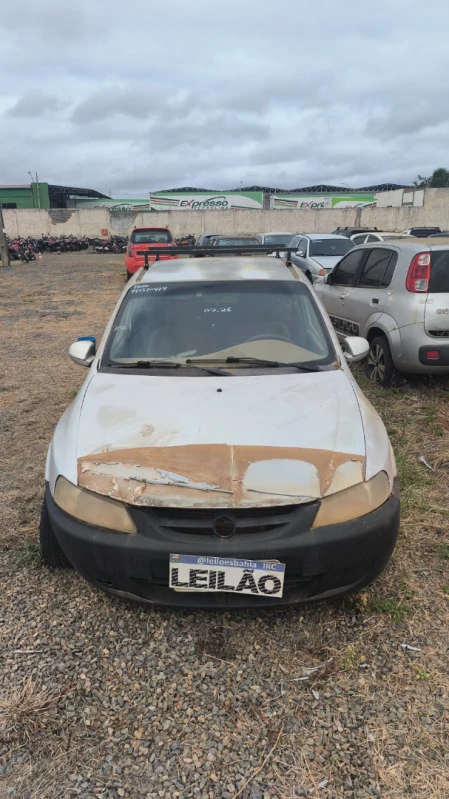 Chevrolet Celta 2001 1.0 Gasolina em Irecê - Bahia