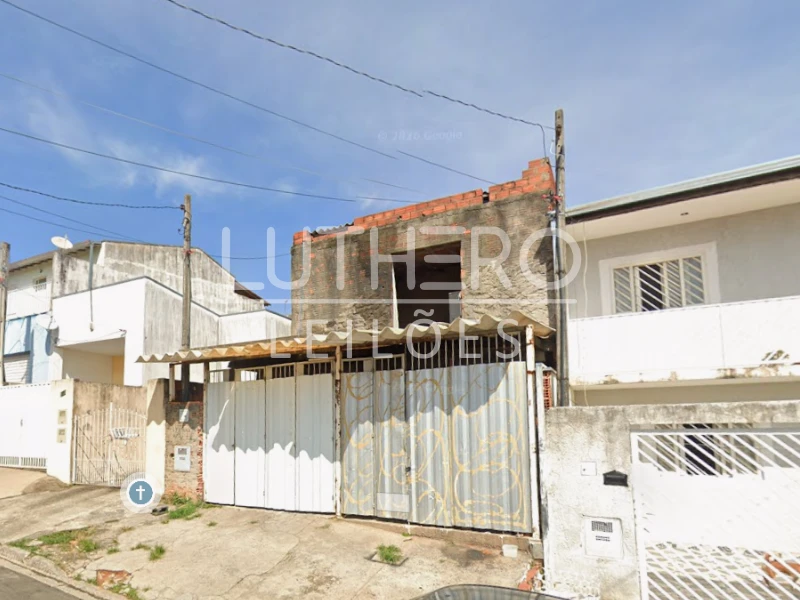 Sobrado com 4 Dorms em Campinas/SP em Campinas - São Paulo