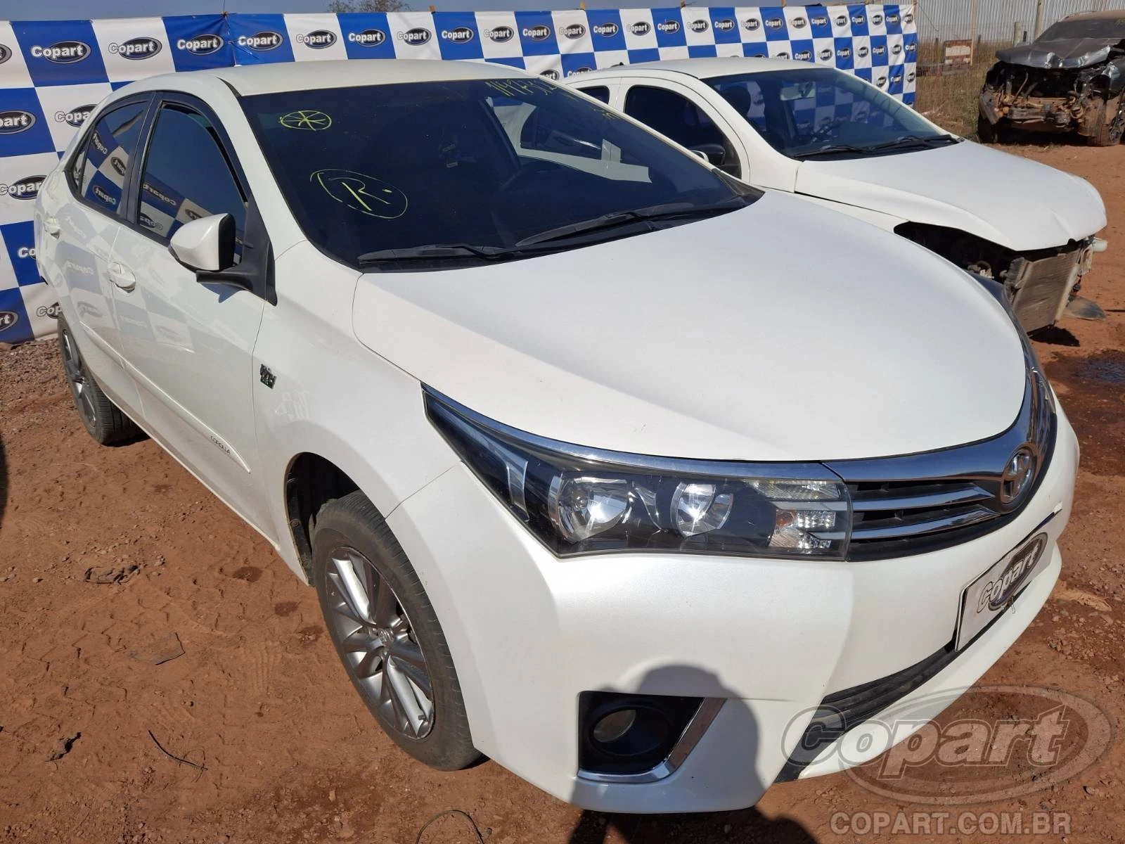 Toyota Corolla XEi 2016 2.0 Dual VVT-i Automóvel em Cuiabá - Mato Grosso
