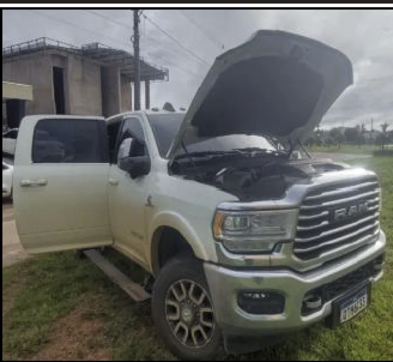 Ram 3500 Longhorn Longhorn 6.7D 2023/2024 Automático Diesel 4x4 em Porto Velho - Rondônia