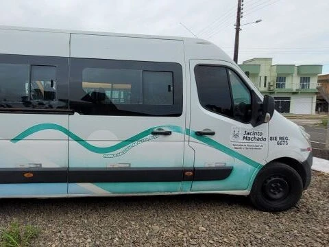 Renault Master MIC 2015 2016 Diesel em Jacinto Machado - Santa Catarina