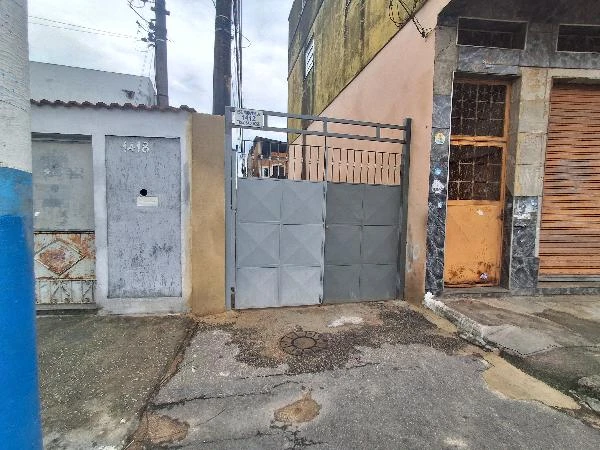 Casa de 110m² privativa e 190m² de terreno em Nilópolis em Nilópolis - Rio de Janeiro