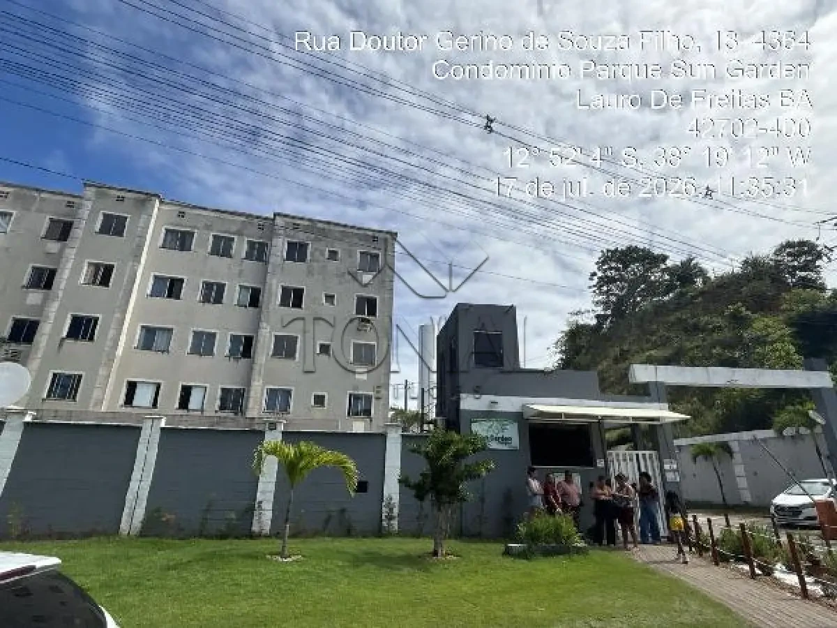 Apartamento com 206 Apto 5197 Bl 06 em Lauro de Freitas/BA em Lauro De Freitas - Bahia