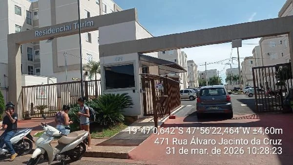 Apartamento com 2 Quartos e 1 Vaga em Uberaba/MG em Uberaba - Minas Gerais