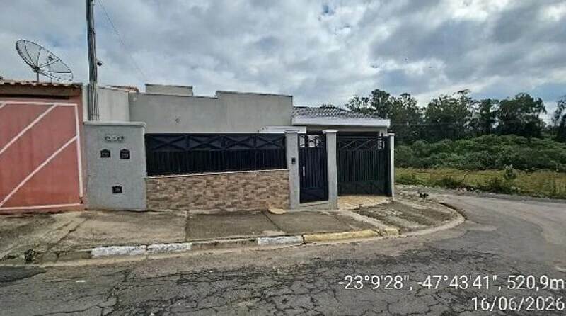 Casa com 2 Quartos em Cerquilho/SP em Cerquilho - São Paulo