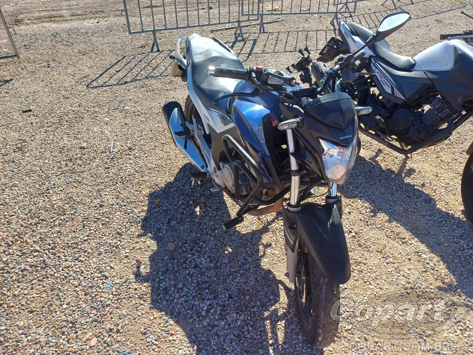 Honda CB 250 F Twister ABS Special Edition 2020 em São José Dos Pinhais - Paraná