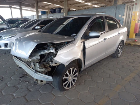 Fiat Siena ATTRACTIV 1.4 2015 4P em Tijucas - Santa Catarina