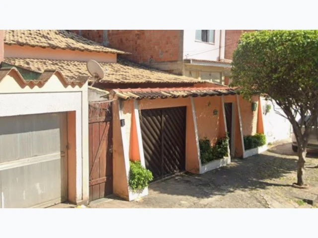 Casa com 356 m² em Bangu em Rio de Janeiro/RJ em Rio De Janeiro - Rio Grande do Norte