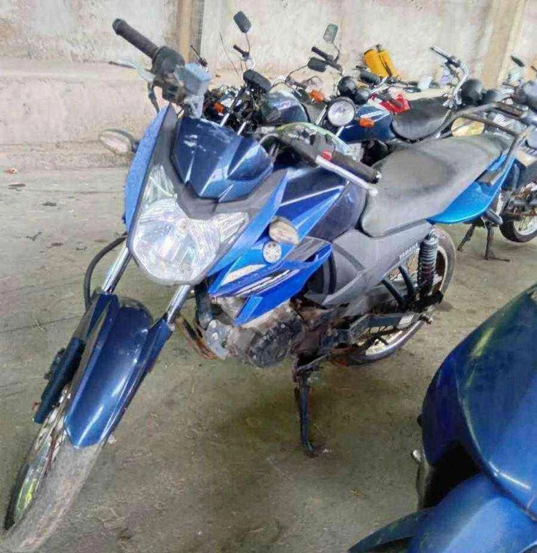 Yamaha Fazer YS 150 Sucata Inservível em Campinas - São Paulo