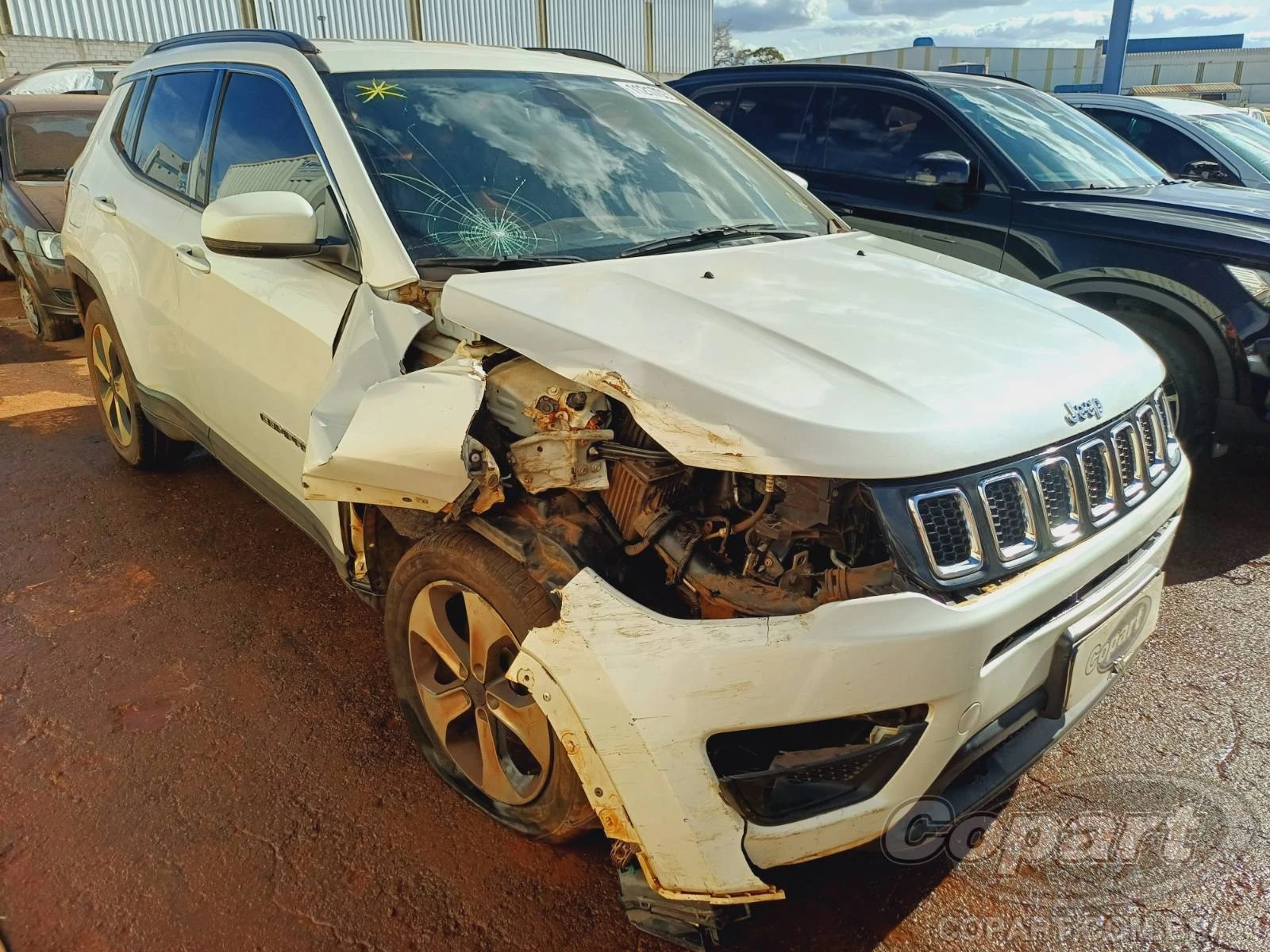 Jeep Compass Longitude 2.0 16V Tigershark 2018 em Aparecida De Goiânia - Goiás