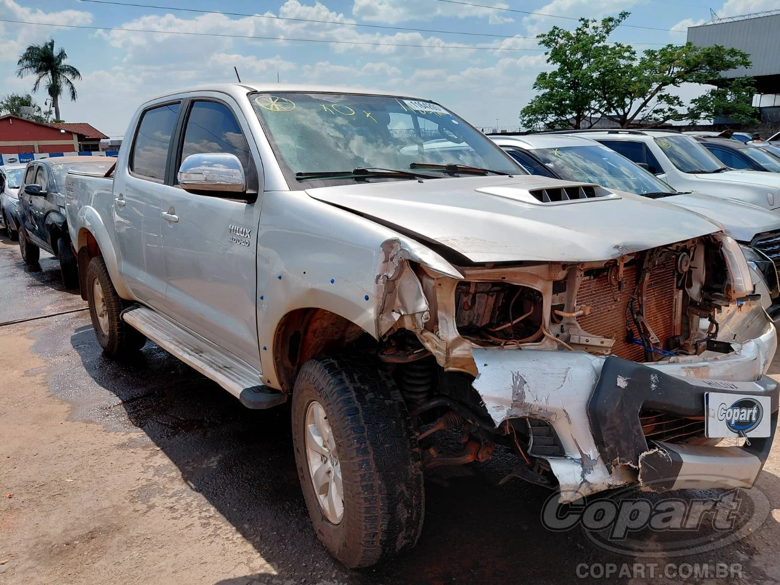 Toyota Hilux SRV 2015 3.0 D-4D Turbo Diesel em Aparecida De Goiânia - Goiás