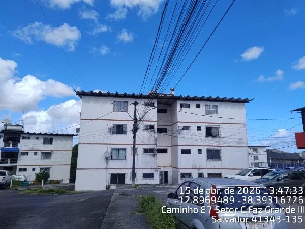 Apartamento com 2 Quartos em Salvador/BA em Salvador - Bahia