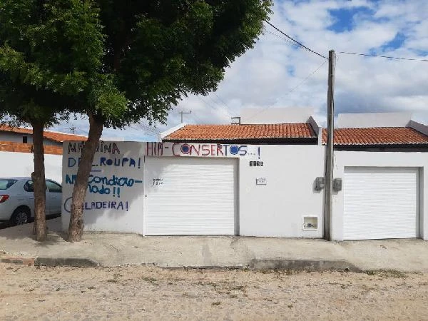 Casa com 2 Quartos em Horizonte/CE em Horizonte - Ceará