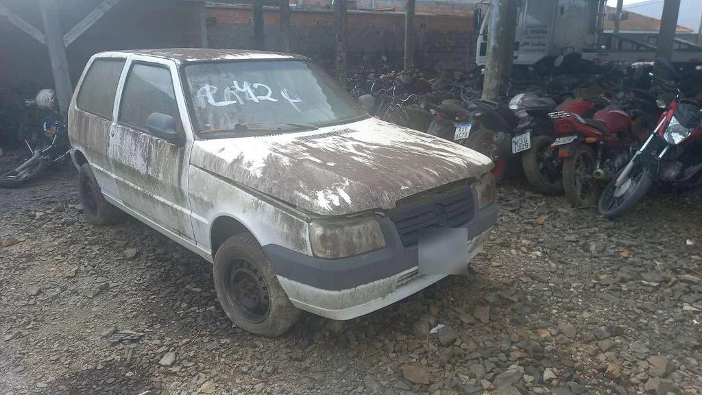 Fiat Uno Mille Economy 2013 em Canoinhas - Santa Catarina