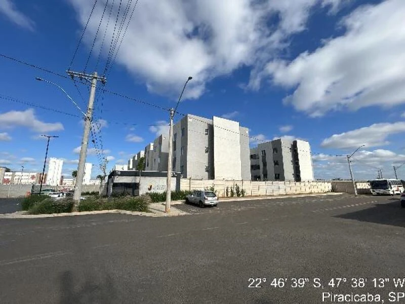 Apartamento com 2 Quartos em Piracicaba/SP em Piracicaba - São Paulo