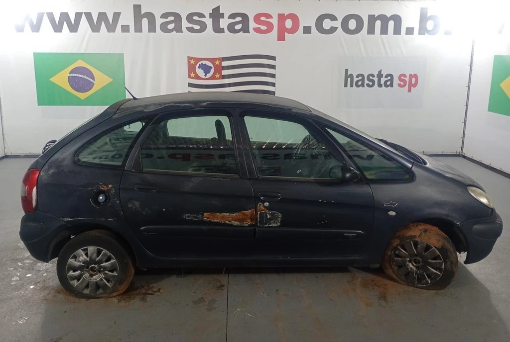 Citroën Xsara Picasso 2005 Cinza Minivan Conservado em Casa Branca - São Paulo