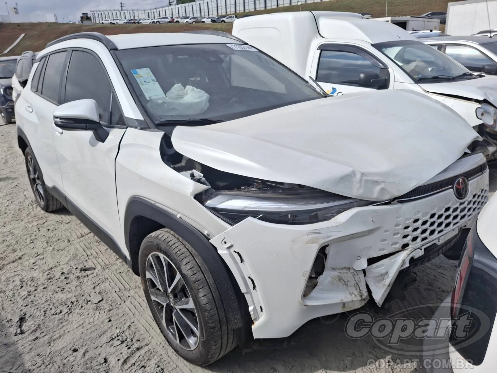Toyota Corolla Cross XRE 2025 2.0 16V Dual VVTI-E em Itaquaquecetuba - São Paulo