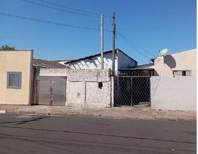 Casa em Jardim Cruzeiro do Sul, São Carlos/SP em São Carlos - São Paulo