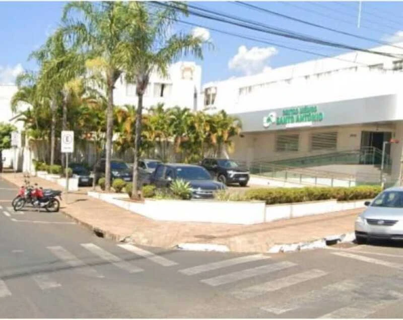 Terreno no Centro em Araguari/MG em Araguari - Minas Gerais