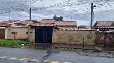 Casa com 2 Quartos em Maricá/RJ em Maricá - Rio de Janeiro