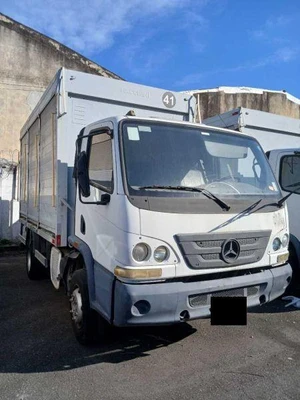 Mercedes-Benz Accelo 1016 2014 Baú Manual em Rio De Janeiro - Rio de Janeiro