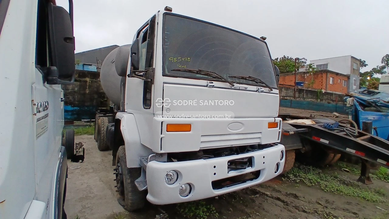 Ford Cargo 2425 Cargo 2425 2000 Manual Diesel