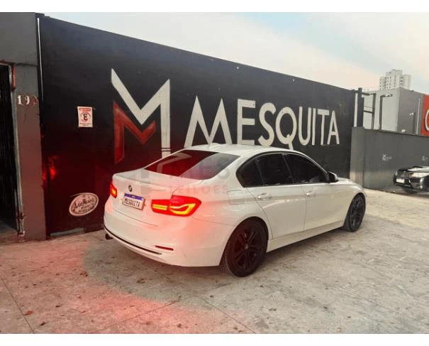 BMW 320i Active 2018 Branco Automático em São Paulo