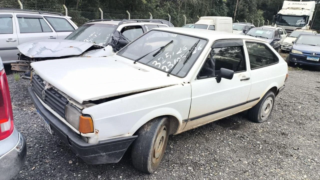 Volkswagen Gol Cl 1987 Branco em Araucária - Paraná