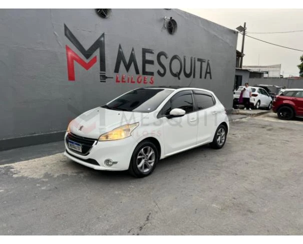 Peugeot 208 Allure 2016 Branco Flex em São Paulo