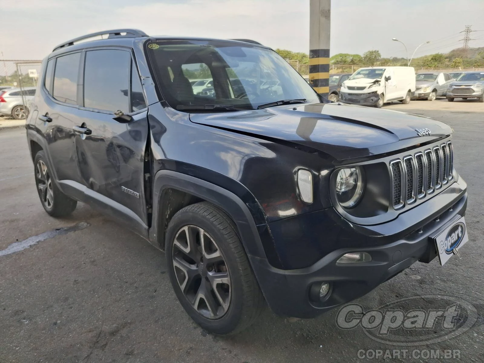 Jeep Renegade Longitude 2021 1.8 16V Evo Automático em Pirapora Do Bom Jesus - São Paulo