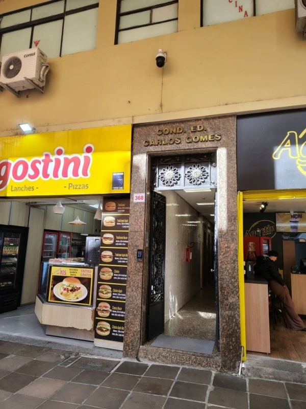Sala Comercial com 71 m² em Porto Alegre/RS em Porto Alegre - Rio Grande do Sul