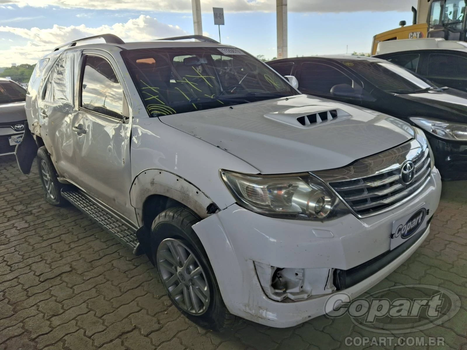 Toyota Hilux SW4 SRV 2013 3.0 Diesel Automático 4x4 em Eusébio - Ceará