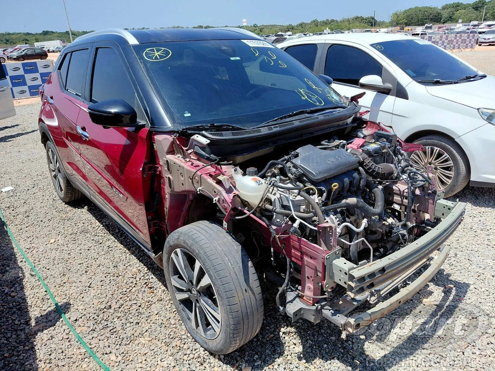 Nissan Kicks Exclusive 2022 1.6 16V Automático com Dano Frontal em Eusébio - Ceará