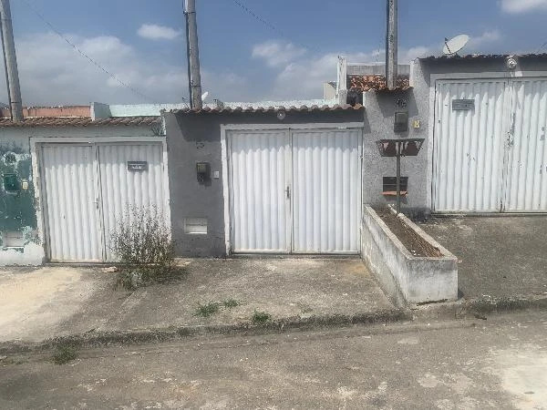 Prédio de 45m² com 1 Quarto e 1 Vaga na Garagem em Nova Iguaçu - Rio de Janeiro