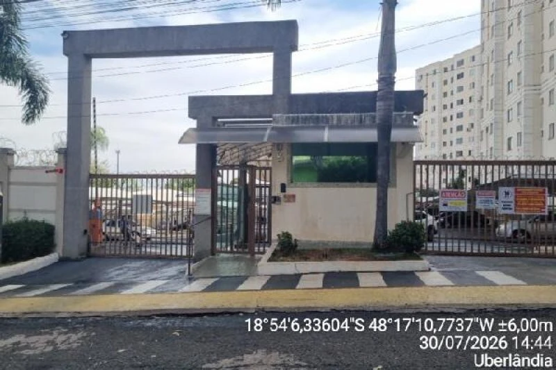 Apartamento com 2 Quartos em Uberlândia/MG em Uberlândia - Minas Gerais